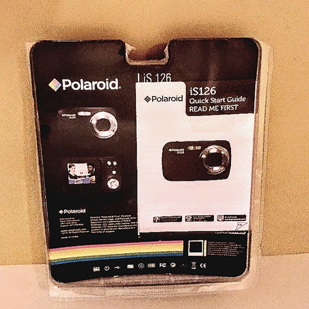 Polaroid iS 126 16MP Black Digital Camera - Picture 4 of 4